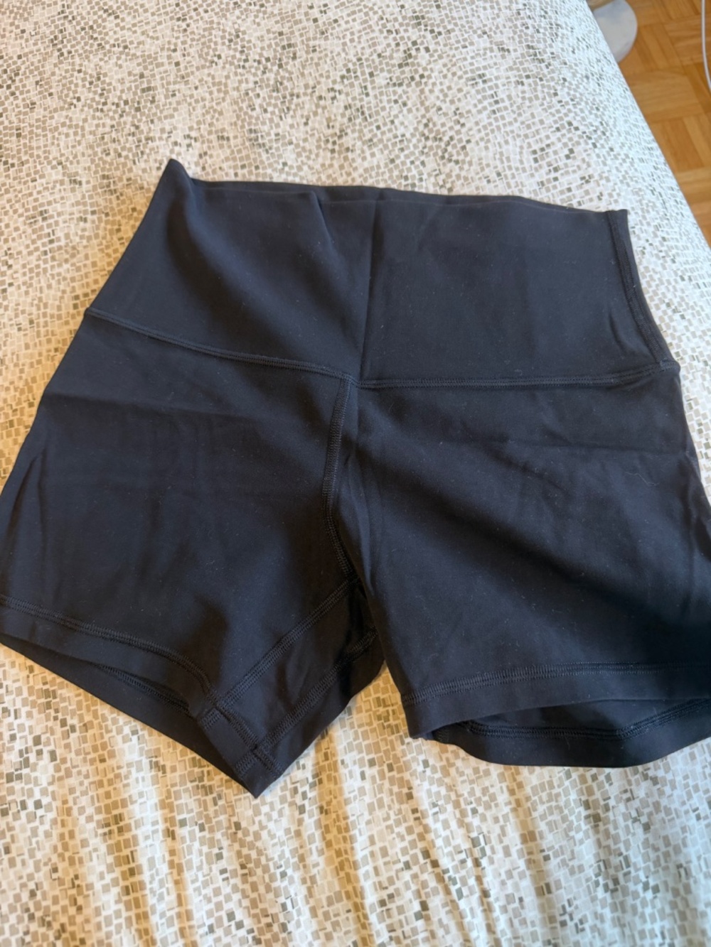 Lululemon Align 4” - Picture 2 of 4